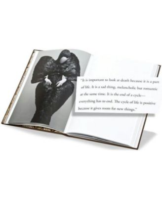 Alexander McQueen - Savage Beauty by Andrew Bolton