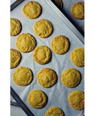 Momofuku Milk Bar - A Cookbook by Christina Tosi