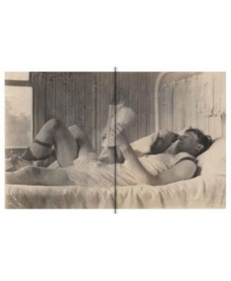 Loving - A Photographic History of Men in Love 1850S-1950S by Hugh Nini