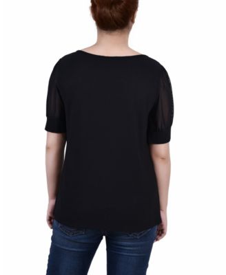 Petite Short Sleeve Three-Ring Top