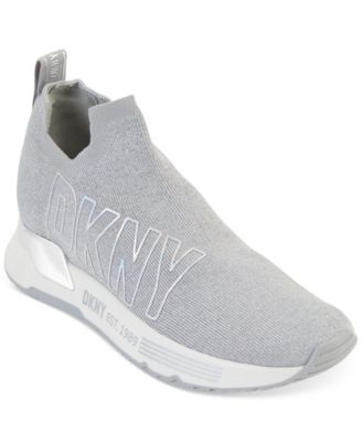 DKNY - Women's Noto Logo Slip-On Fashion Sneakers