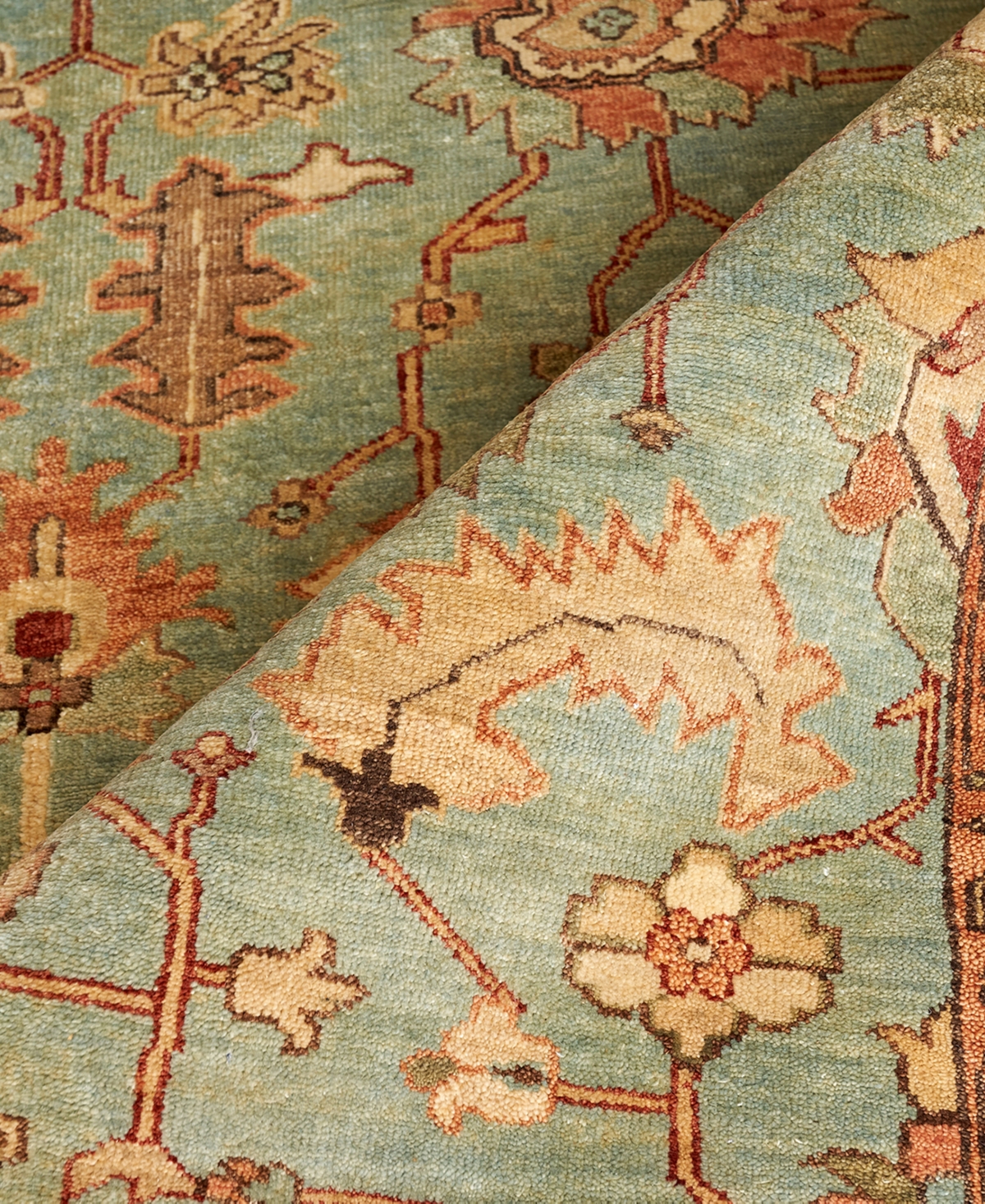 Exquisite Rugs Antique Weave Serapi ER7044 Area Rug - Ivory