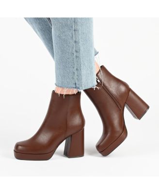 Journee Collection Women's Mollie Platform Block Heel Booties