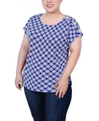 Plus Size Short Extended Sleeve Top