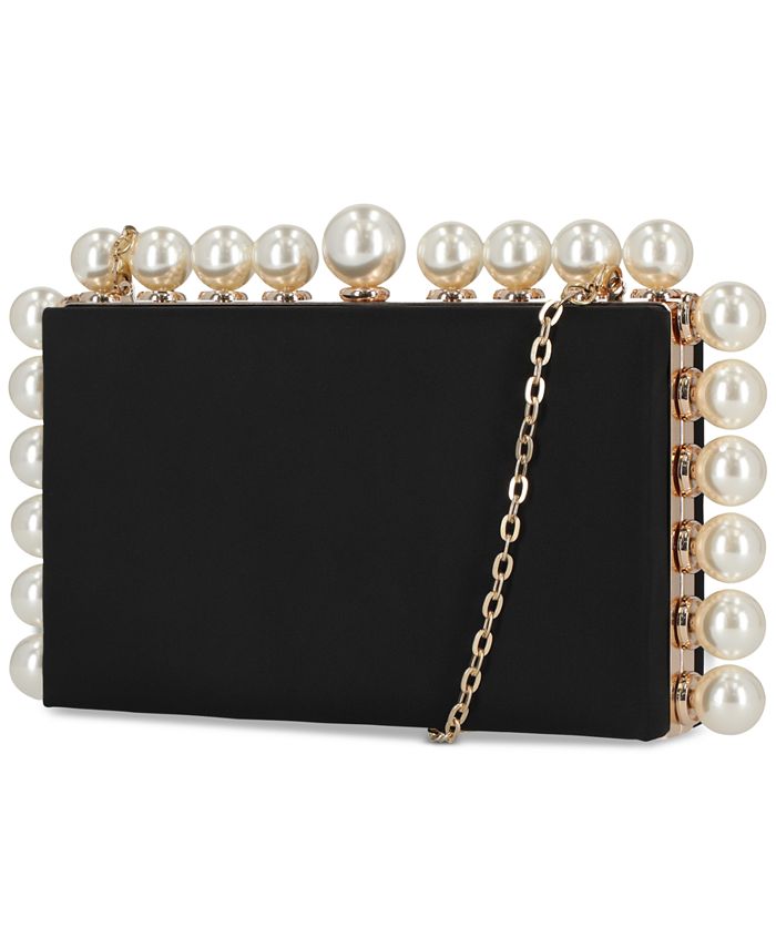 Chanel Pre Owned 2021 Pearl Crown clutch bag - ShopStyle
