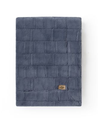 UGG Yoselin cheapest Couch Throw