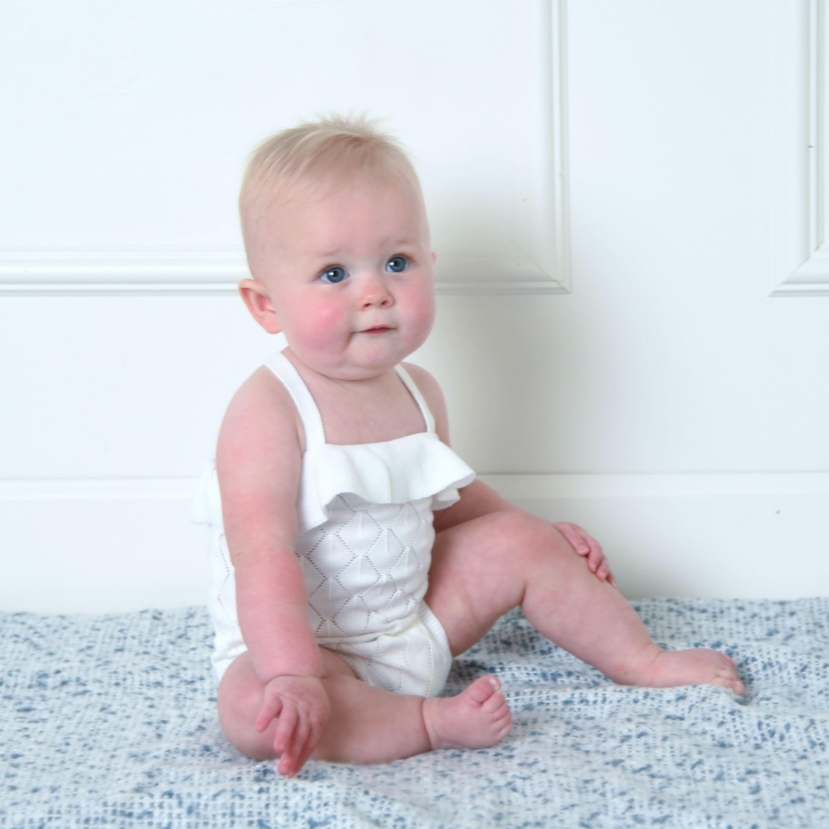 Hope & Henry Baby Girls Ruffle Shortie Sweater Romper
