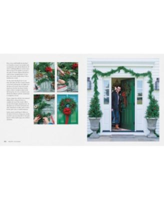 Preppy Kitchen: Recipes for Seasonal Dishes and Simple Pleasures (A Cookbook) by John Kanell