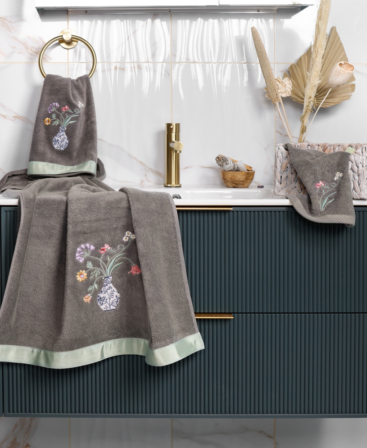 Linum Home Turkish Cotton Stella Embellished -Pc. Bath Towel Set