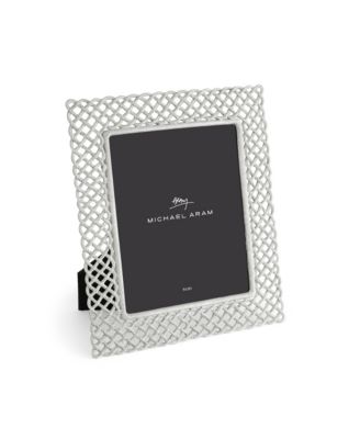 Love Knot Frame, 8" x 10"