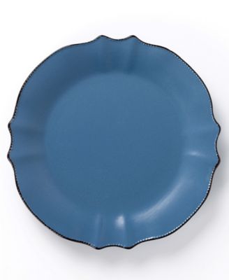 Scalloped Edge 16 Piece Service for 4 Dinnerware Set