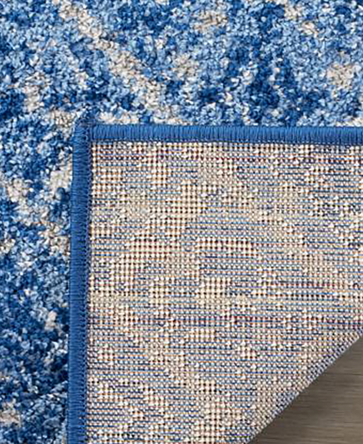 Safavieh Adirondack 111and Blue Area Rug - Silver
