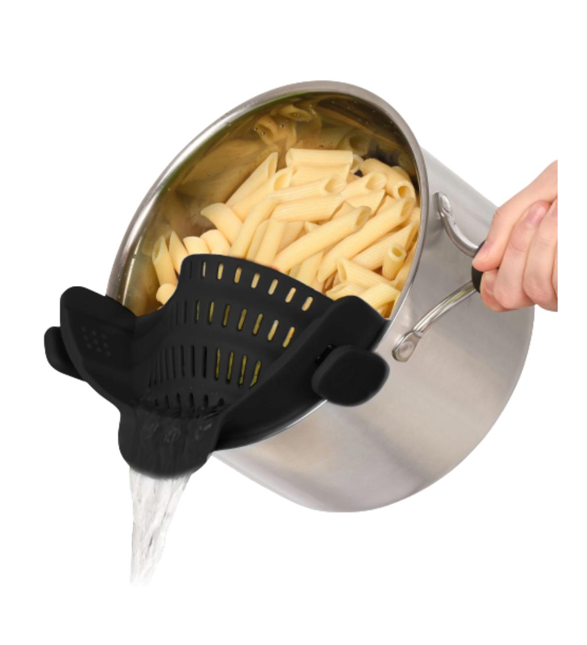 Zulay Kitchen Silicone Kitchen Strainer With Adjustable Clip Fits Most Pots And Bowls In Black