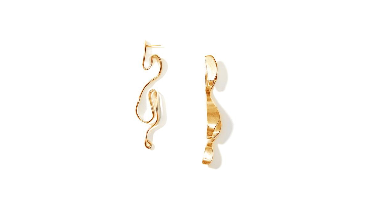 Nectar Nectar New York Flowing Earrings In Gold Plated