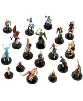 Pathfinder Battles Miniatures: City Of Lost Omens Booster Pack
