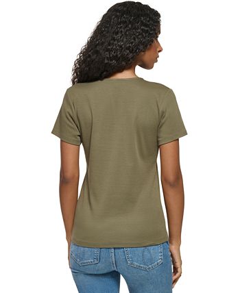 Under Armour Women's Twisted Tech V-Neck Short Sleeve T-Shirt (Hot