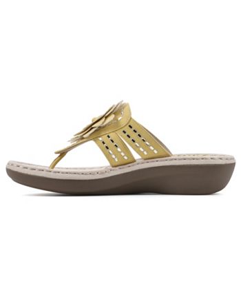 White mountain on sale sandals macys