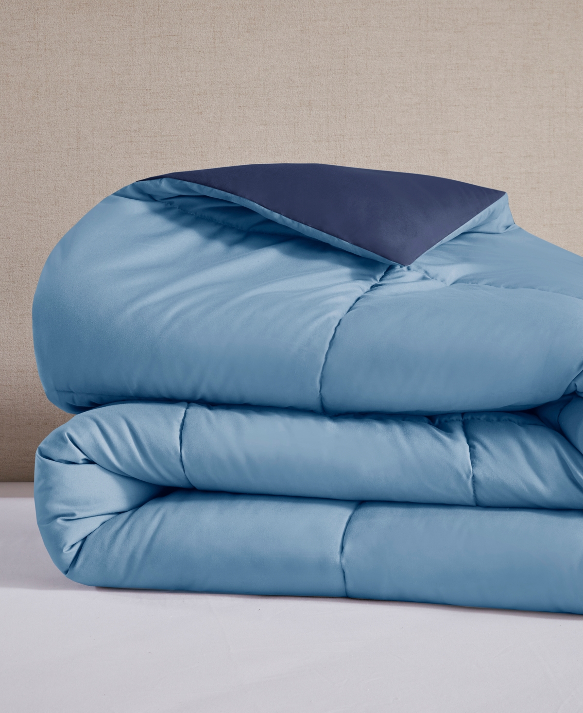 Home Design Lightweight Reversible Down Alternative Microfiber Comforter, Full/Queen, Exclusively at Macy's