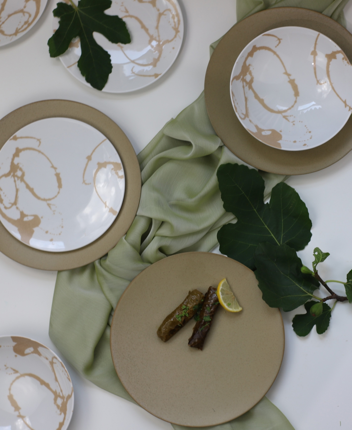 Euro Ceramica Nile 12 Pc. Dinnerware Set, Service for 4