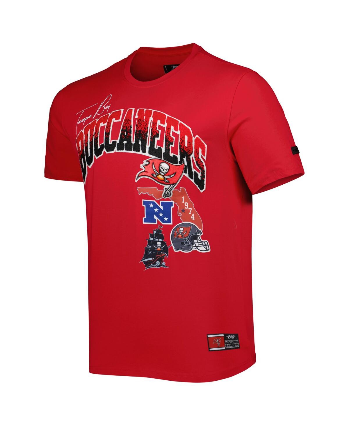 Shop Pro Standard Men's  Red Tampa Bay Buccaneers Hometown Collection T-shirt