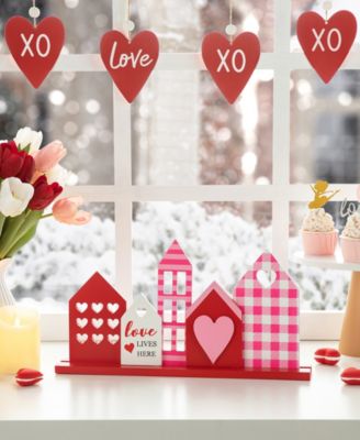 16" L Valentine's House Wooden Table Decor