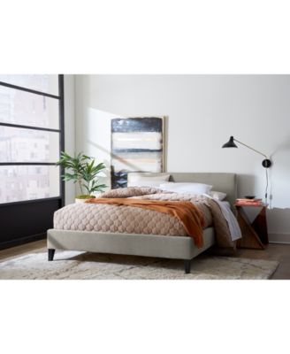 Mariley Upholstered Full Bed
