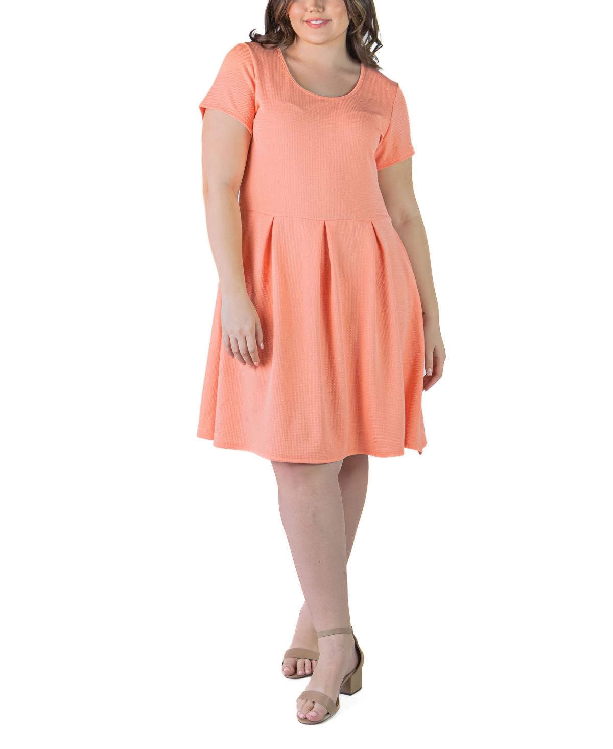 24seven Comfort Apparel Plus Size Scoop Neck Knee Length Pocket Dress