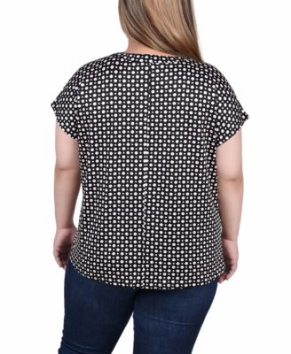 Plus Size Extended Sleeve Top with Grommets
