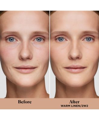 Real Flawless Weightless Perfecting Waterproof Foundation