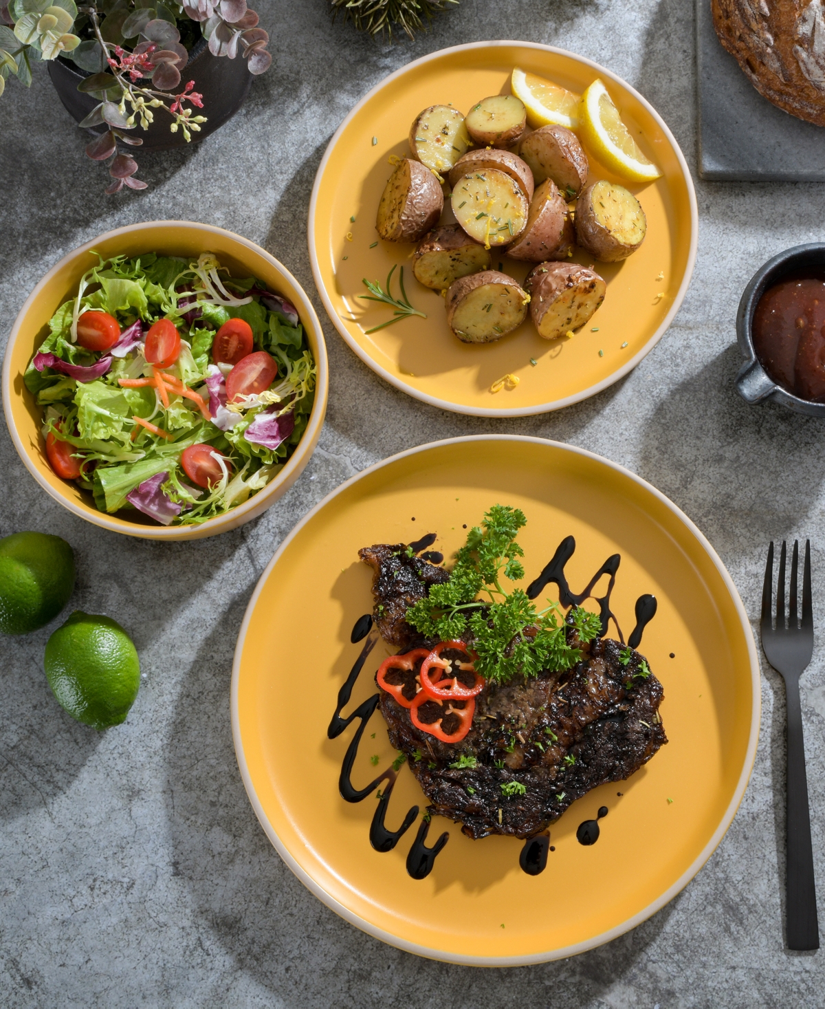 Gibson Home Zuma 18 Piece Dinnerware Set, Service for 6