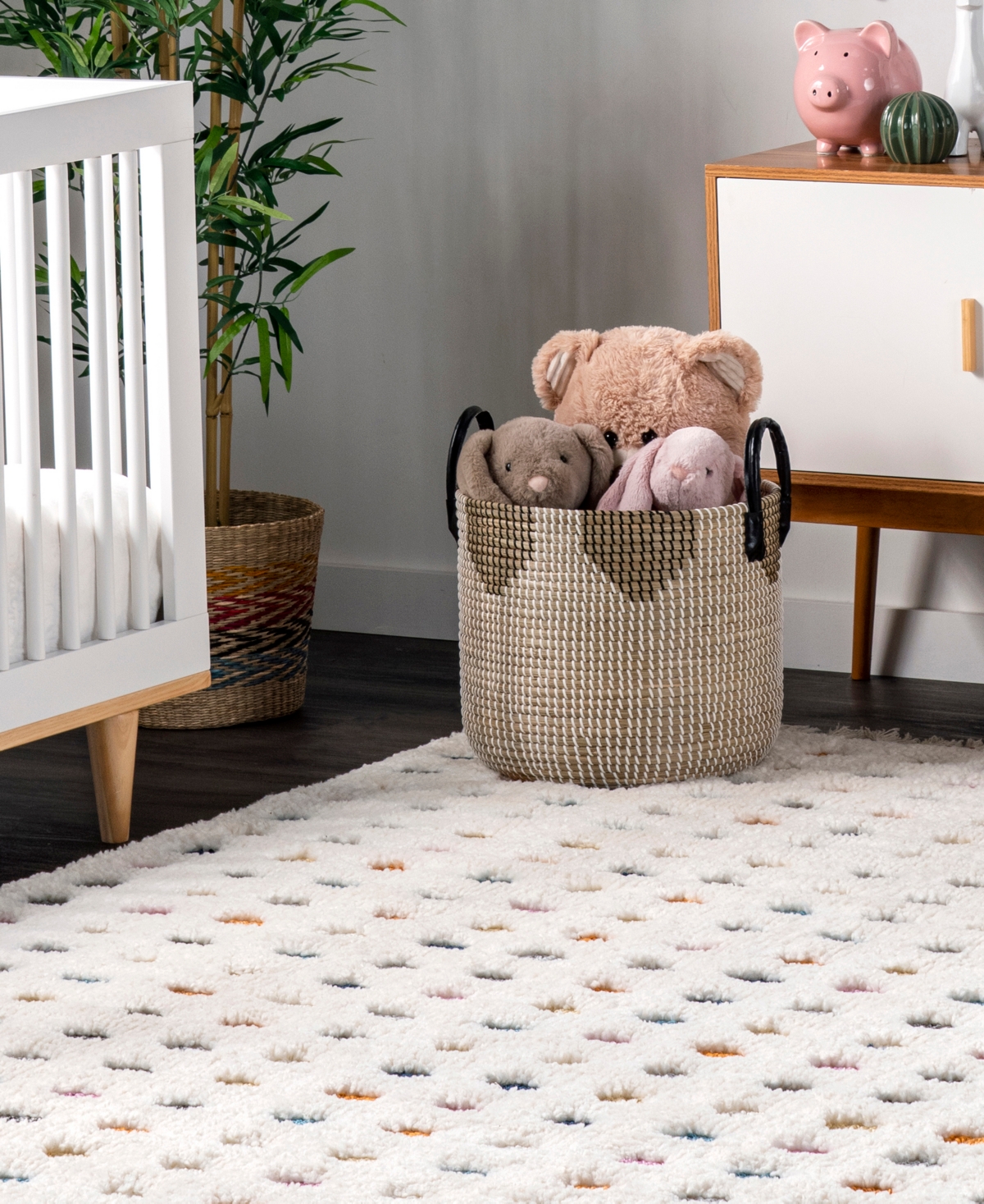 Nuloom Loft Behati Polka Dot Kids Tasseled 5'3" X 7'6" Area Rug In Ivory