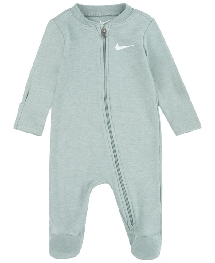 Nike Baby Girls Cozy Comfort Coverall in Purple