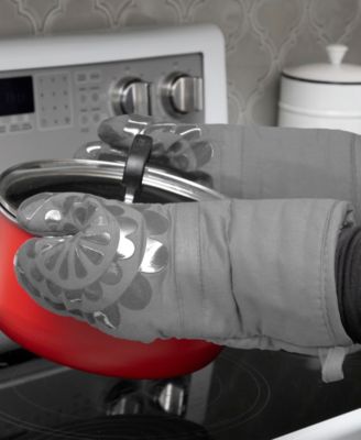 Medallion Print Silicone and Cotton Twill Oven Mitt, Set of 2