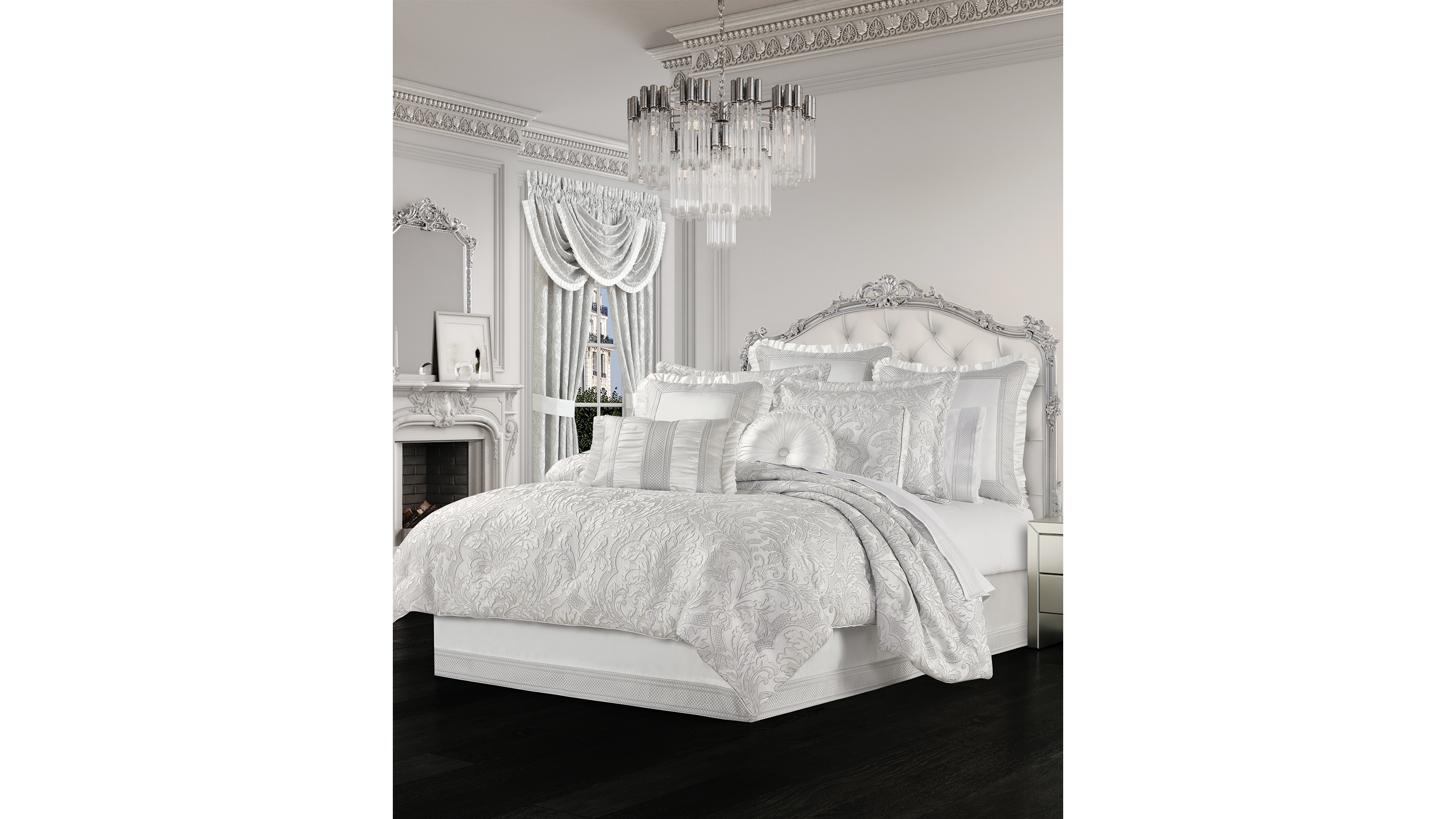 J Queen New York Brunello 4 Piece Comforter Set, King