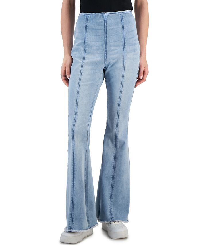 Juniors pull on shop jeans