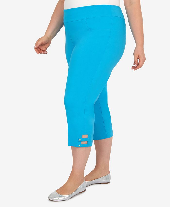 HEARTS OF PALM Plus Size Tropical Vibes Solid Capri Pants & Reviews