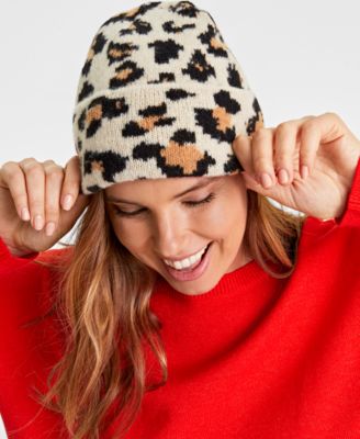 On 34th - Women's Leopard-Print Cuffed Beanie