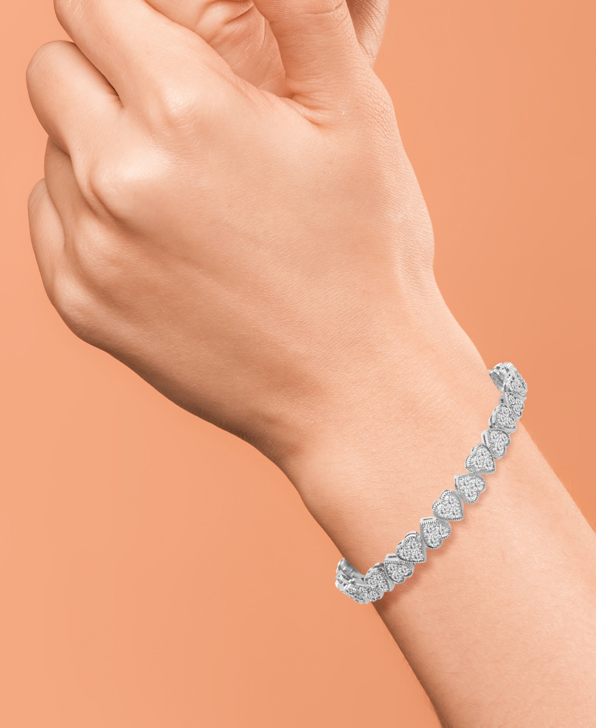 Diamond Heart Link Bracelet (1 ct. t.w.) in 10k White Gold - 10K White Gold