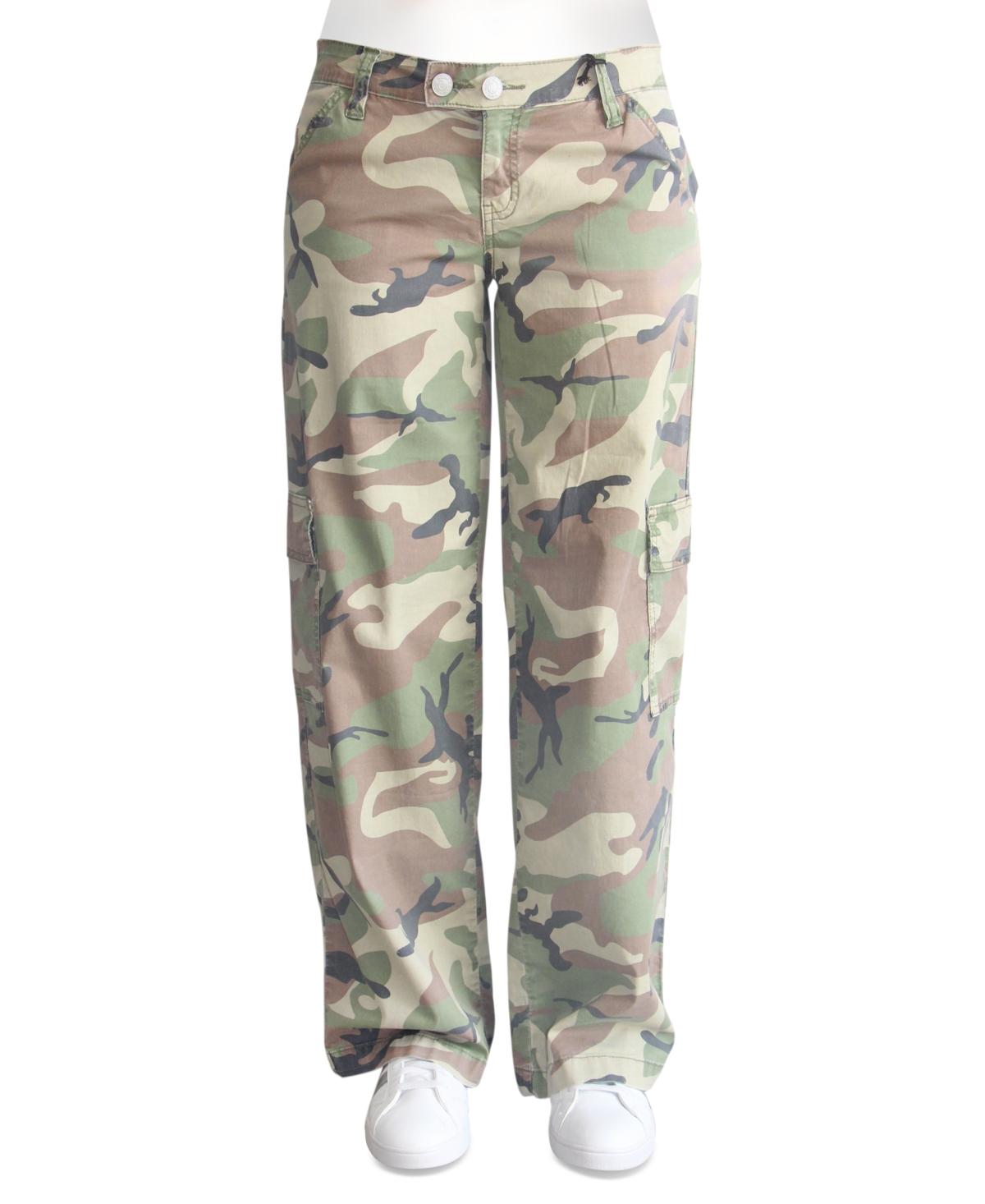 Almost Famous Crave Fame Juniors' Low-rise Slouch-fit Cargo Pants In Sand Camo