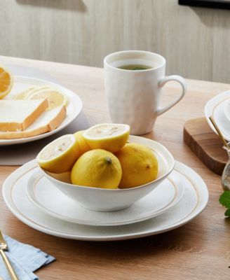 Clara 32 Pc. Dinnerware Set, Service for 8