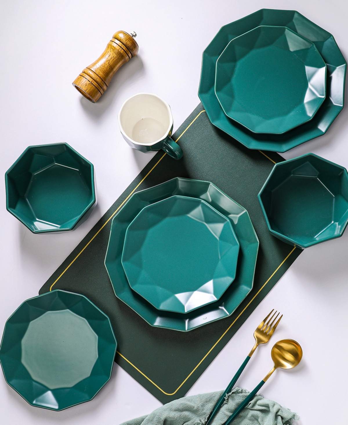 Stone Lain Jamie Pc. Dinnerware Set, Service for 8