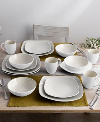 Colorwave Square 16 Pc. Dinnerware Set, Service for 4