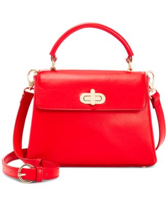 На верхней ручке 34-го Танди, созданной для Macy's