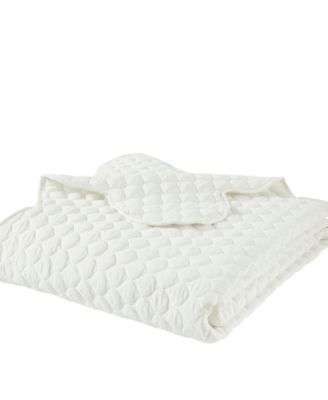 Madison Park Nala Scalloped Edge Crinkle Microfiber 3-Piece Quilt Sets