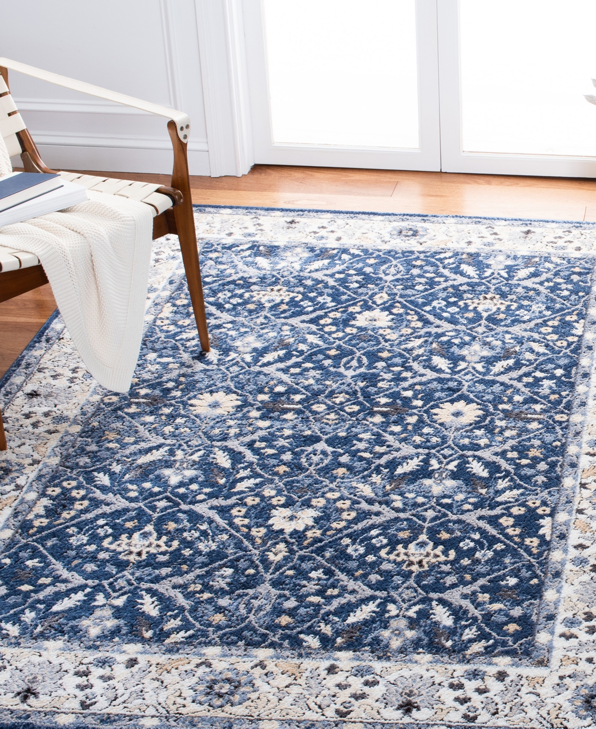 Safavieh Amelia ALA793 Area Rug - Ivory