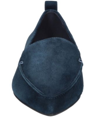 Women's Alessi Pointed Toe Flats