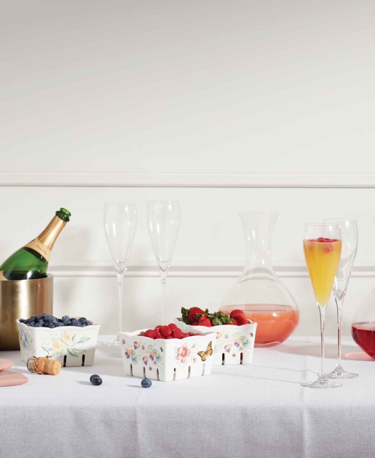 Lenox Butterfly Meadow Kitchen Berry Bowl, Exclusively at Macy's - White With Multi-color Botanical Design