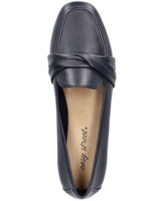 Women's Betty Square Toe Flats