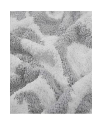 Casablanca Throw, 52" x 75"