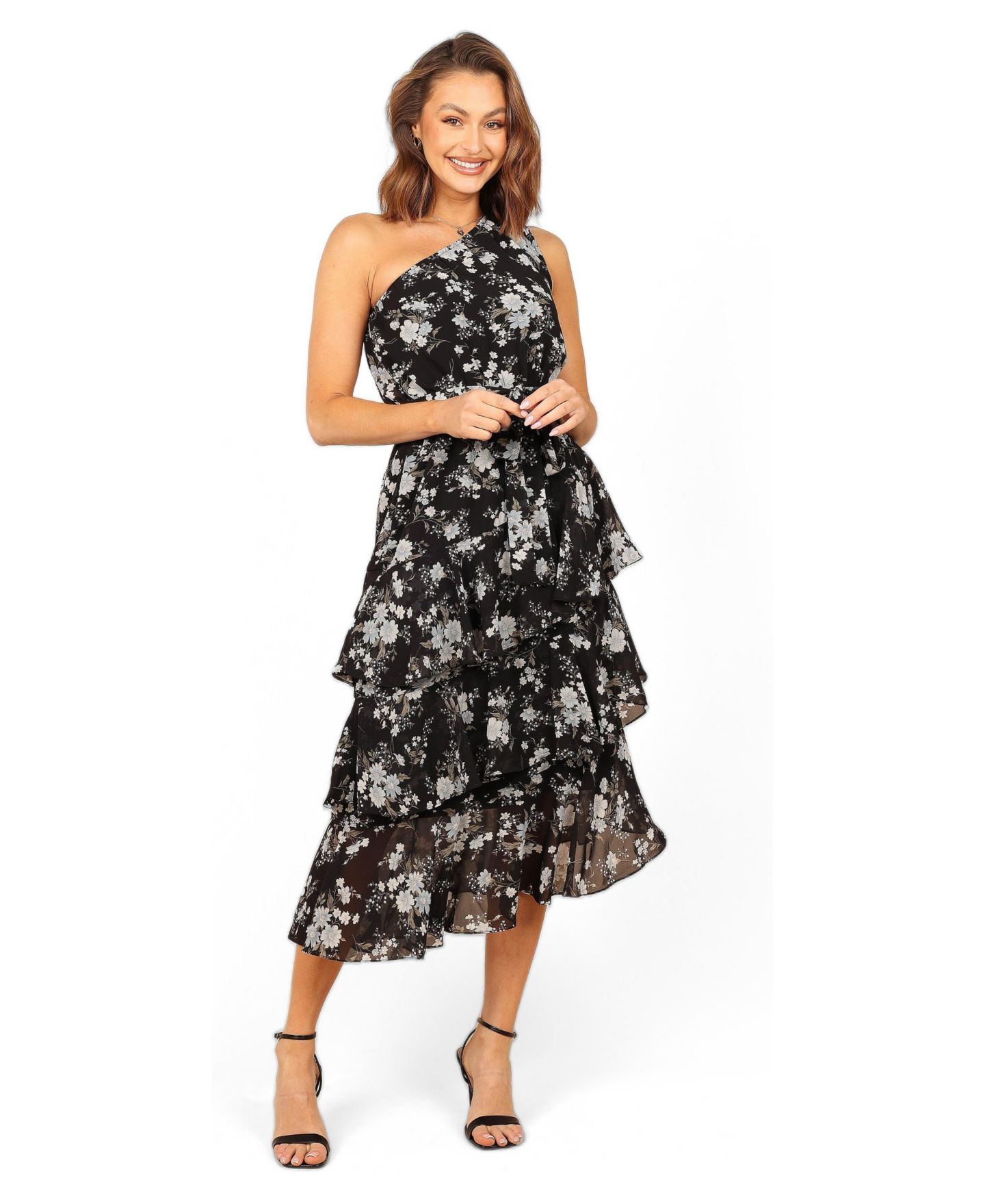 Женское платье Petal and Pup Brigette One Shoulder Tiered Midi, цвет: Чёрный с принтом — фото 6